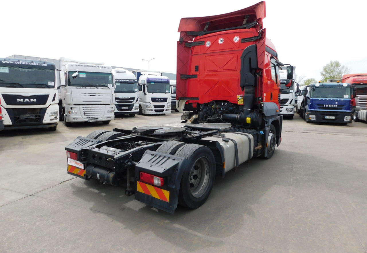 Ford 1848t 4x2 scab e6 12tx2620 - יחידת טרקטור: תמונה 3 Ford 1848t 4x2 scab e6 12tx2620 - יחידת טרקטור: תמונה 3