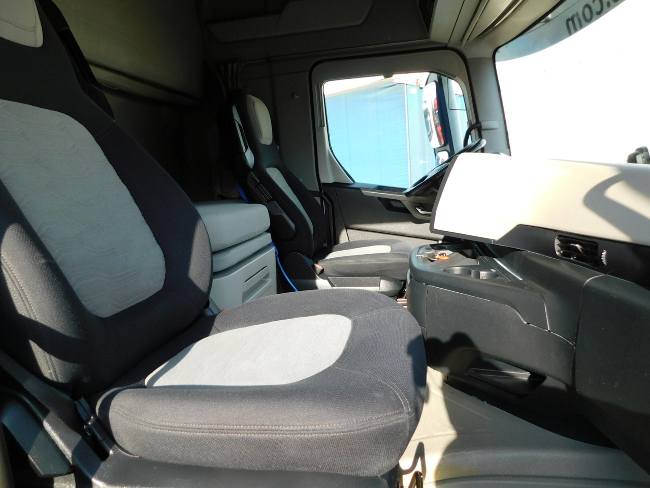 Ford F max ll 4x2 scab e6 12tx2620 - יחידת טרקטור: תמונה 5 Ford F max ll 4x2 scab e6 12tx2620 - יחידת טרקטור: תמונה 5