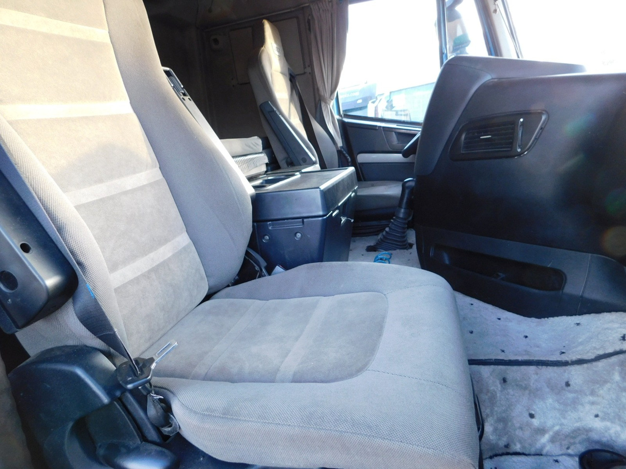 Iveco As440t - יחידת טרקטור: תמונה 5 Iveco As440t - יחידת טרקטור: תמונה 5