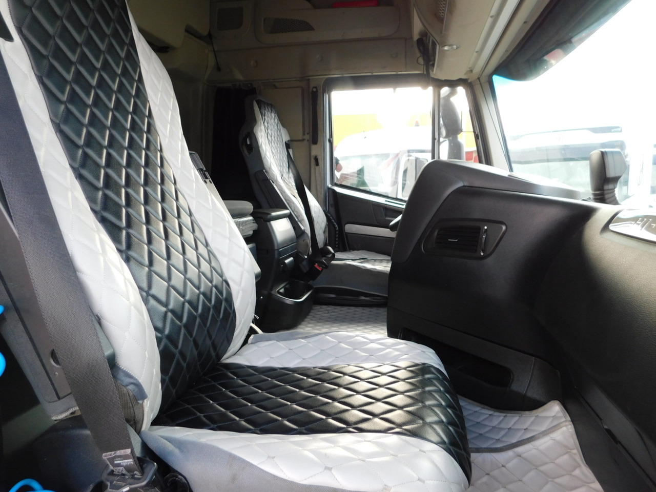 Iveco As440tfp lt - יחידת טרקטור: תמונה 5 Iveco As440tfp lt - יחידת טרקטור: תמונה 5