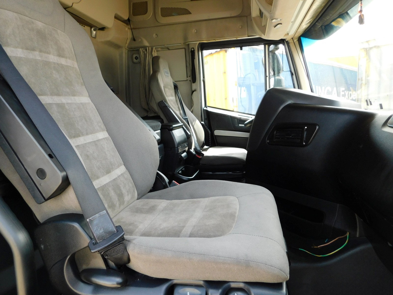 Iveco As440tp - יחידת טרקטור: תמונה 5 Iveco As440tp - יחידת טרקטור: תמונה 5