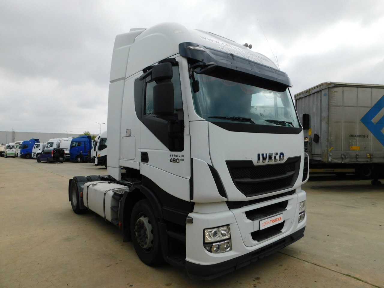Iveco As440tp - יחידת טרקטור: תמונה 2 Iveco As440tp - יחידת טרקטור: תמונה 2