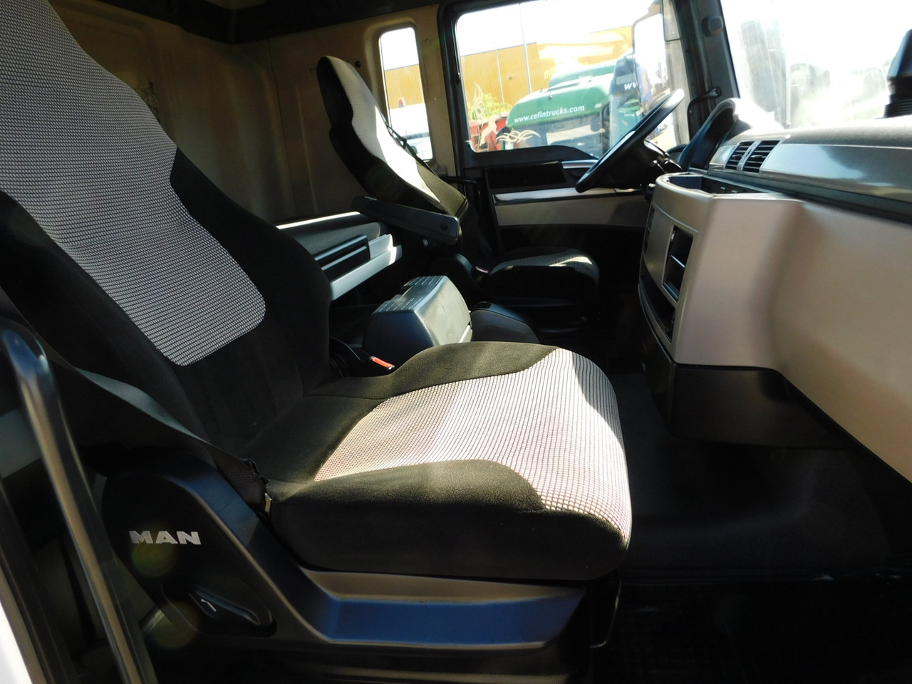 Man Tgx - יחידת טרקטור: תמונה 5 Man Tgx - יחידת טרקטור: תמונה 5