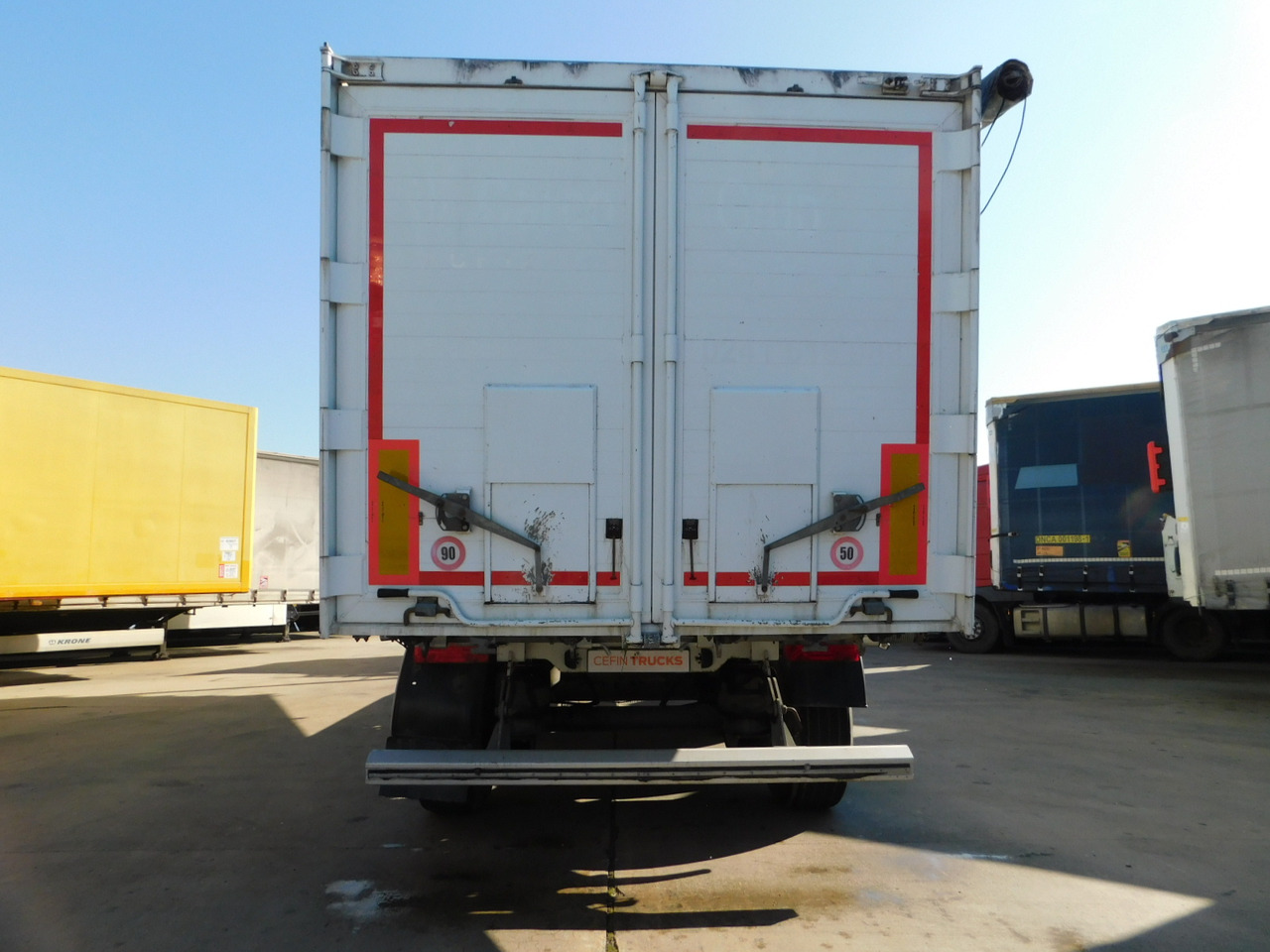 Mega Mnl c - סמיטריילר עם מזהיר: תמונה 5 Mega Mnl c - סמיטריילר עם מזהיר: תמונה 5