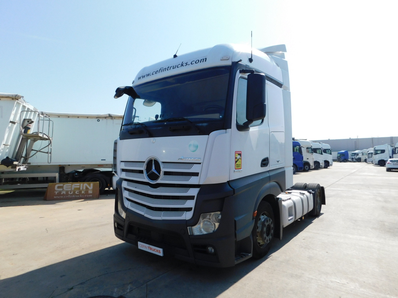 Mercedes Actros 1842 - יחידת טרקטור: תמונה 1 Mercedes Actros 1842 - יחידת טרקטור: תמונה 1