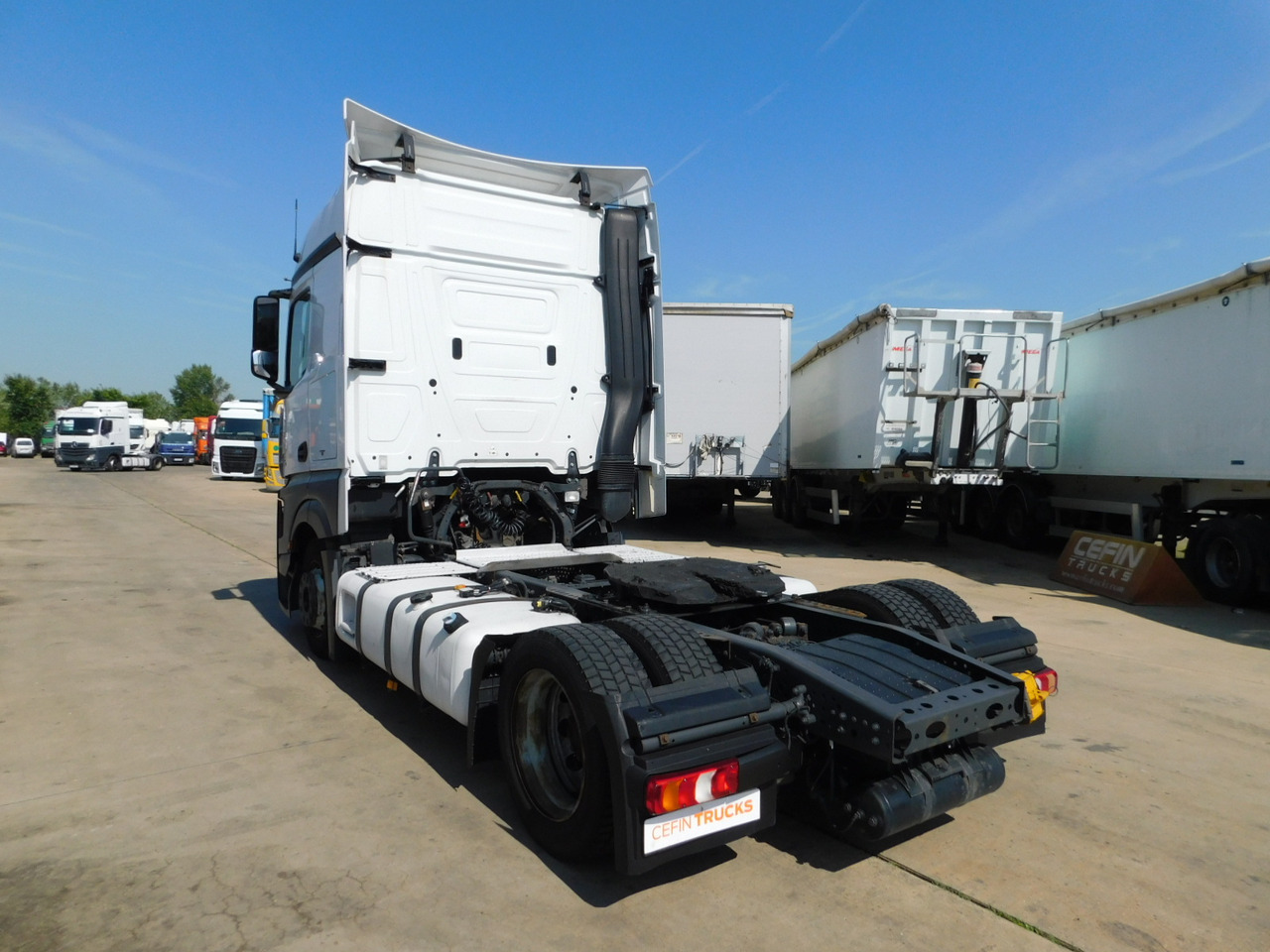 Mercedes Actros 1842 - יחידת טרקטור: תמונה 4 Mercedes Actros 1842 - יחידת טרקטור: תמונה 4