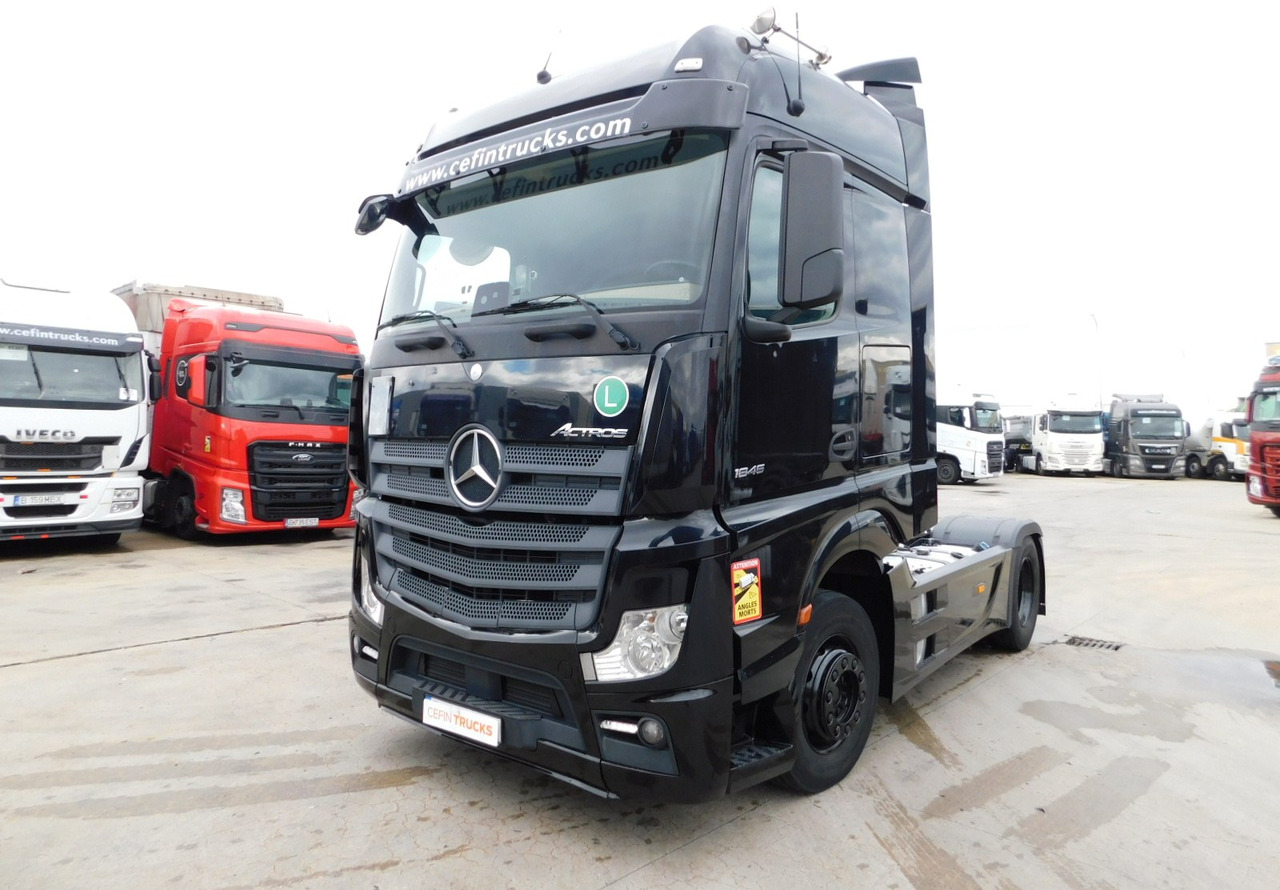 Mercedes Actros - יחידת טרקטור: תמונה 1 Mercedes Actros - יחידת טרקטור: תמונה 1