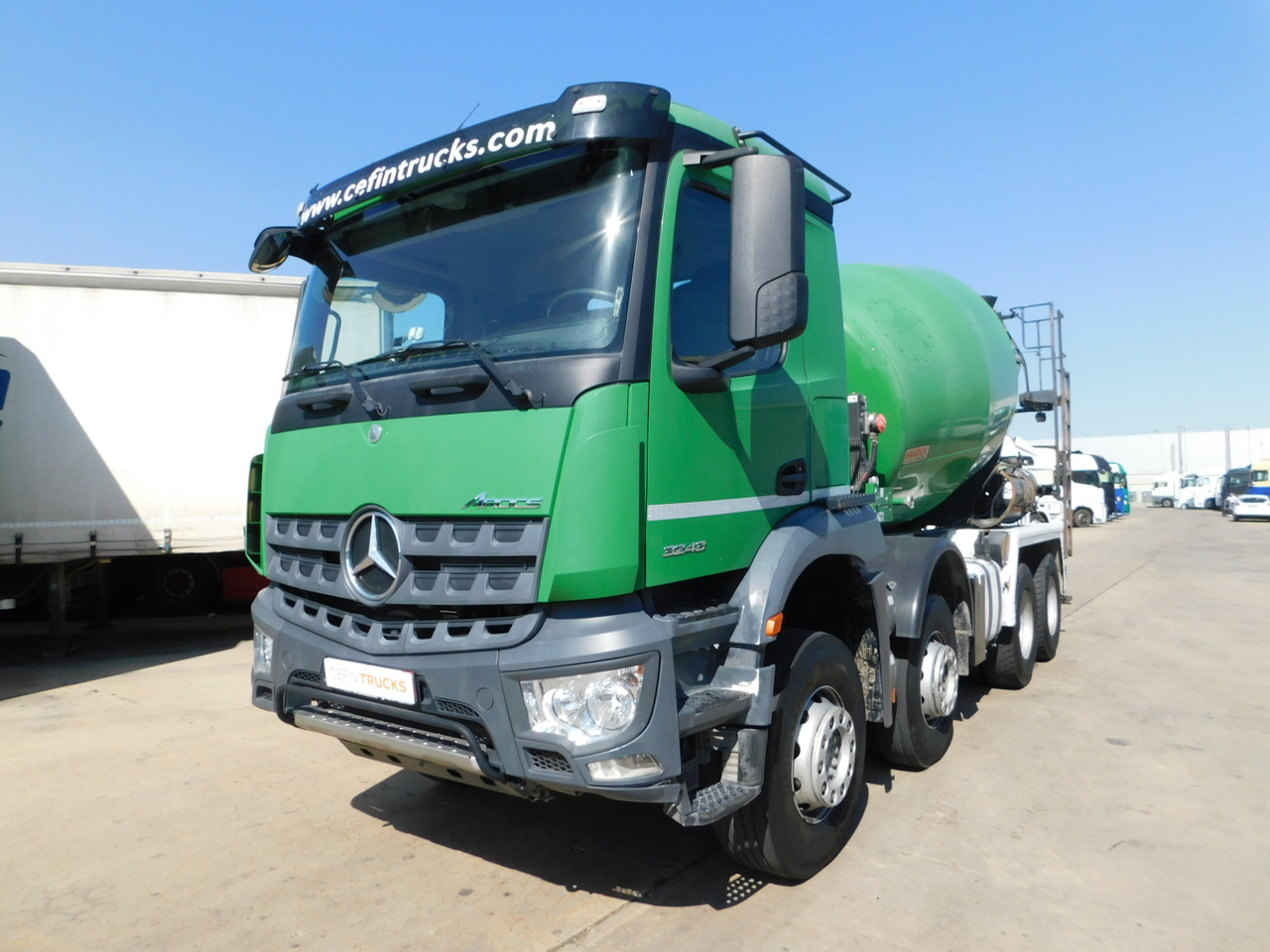 Mercedes Arocs 3243 - משאית מערבלת בטון: תמונה 1 Mercedes Arocs 3243 - משאית מערבלת בטון: תמונה 1