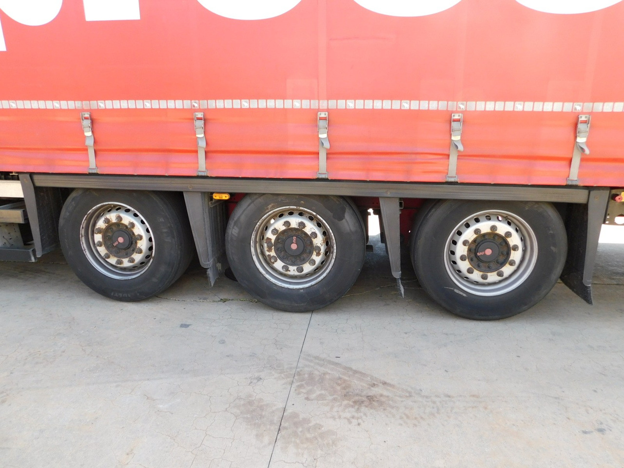 Schmitz Cargobull scbs3t - סמיטריילר עם וילונות צד: תמונה 5 Schmitz Cargobull scbs3t - סמיטריילר עם וילונות צד: תמונה 5