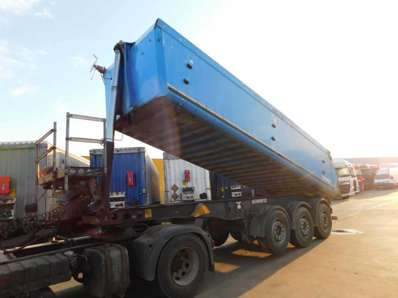 Schmitz Gotha ski 24sl 72 - סמיטריילר עם מזהיר: תמונה 1 Schmitz Gotha ski 24sl 72 - סמיטריילר עם מזהיר: תמונה 1