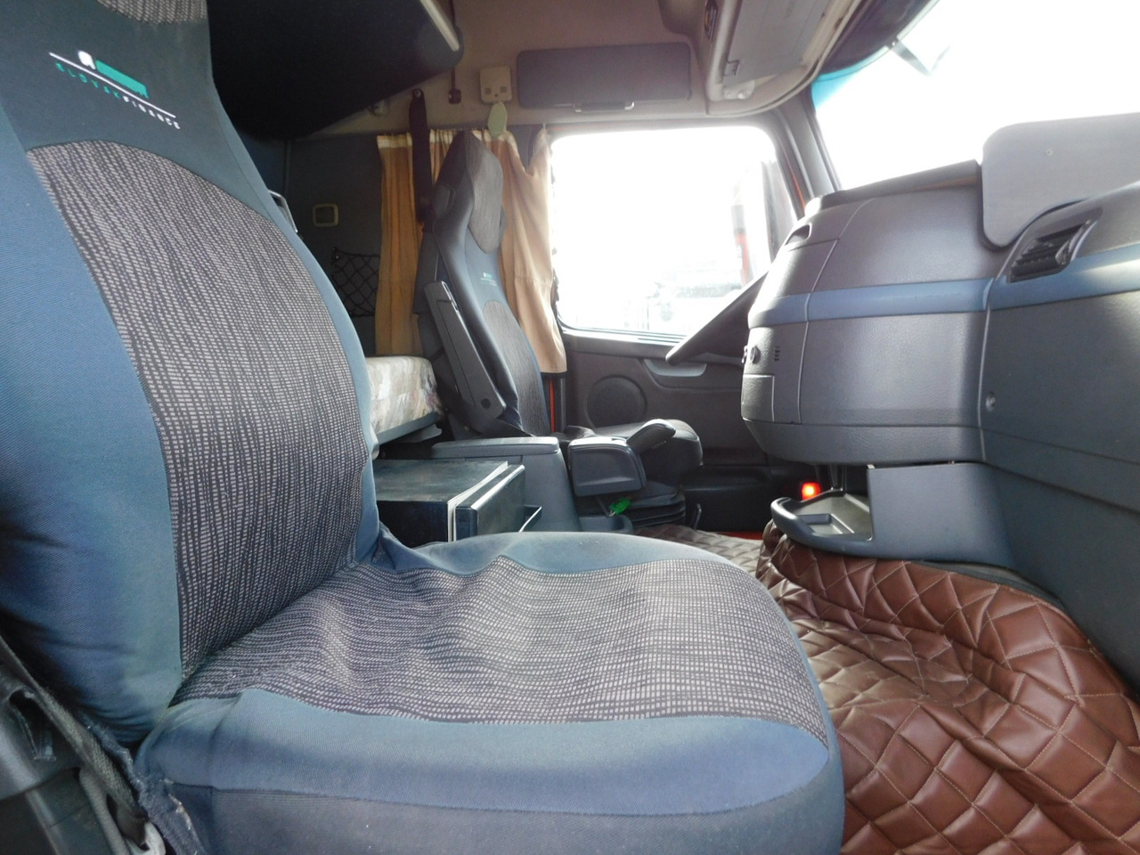 Volvo Fh 440 - יחידת טרקטור: תמונה 5 Volvo Fh 440 - יחידת טרקטור: תמונה 5