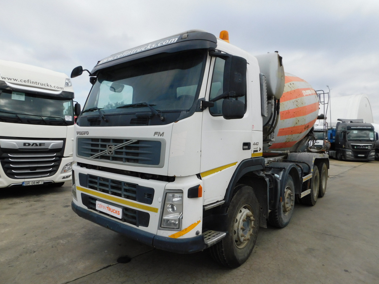 Volvo Fm440 - משאית מערבלת בטון: תמונה 1 Volvo Fm440 - משאית מערבלת בטון: תמונה 1