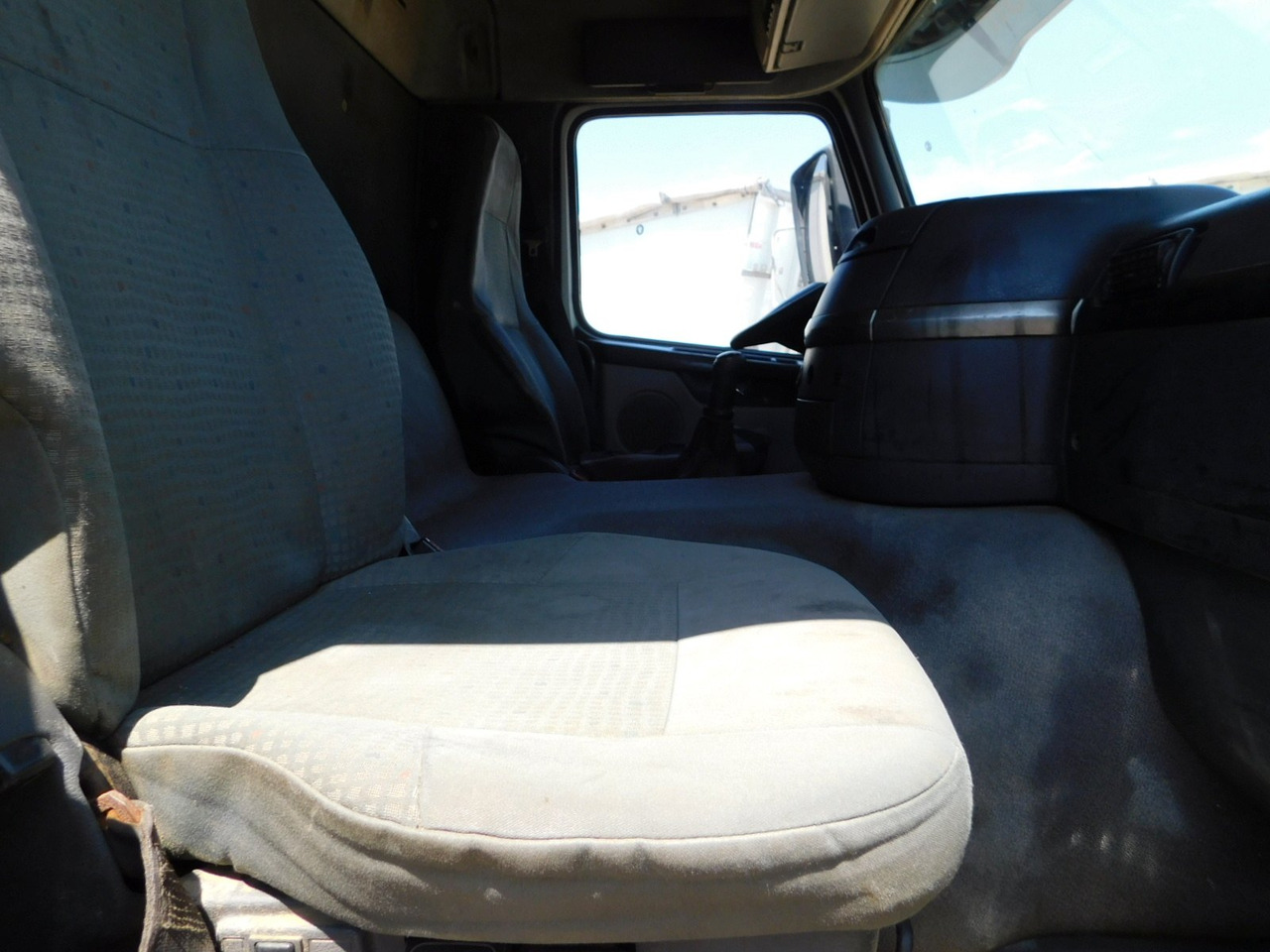 Volvo Fm9 340 mixer - משאית מערבלת בטון: תמונה 5 Volvo Fm9 340 mixer - משאית מערבלת בטון: תמונה 5