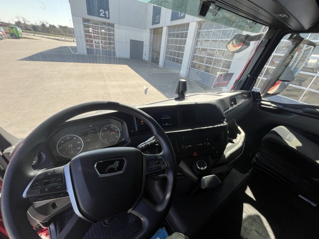 MAN TGX 26.470 6x2-4 LL - neu bereift Euro6 Intarder - מוביל מכולות/ משאית החלפת גוף: תמונה 4 MAN TGX 26.470 6x2-4 LL - neu bereift Euro6 Intarder - מוביל מכולות/ משאית החלפת גוף: תמונה 4