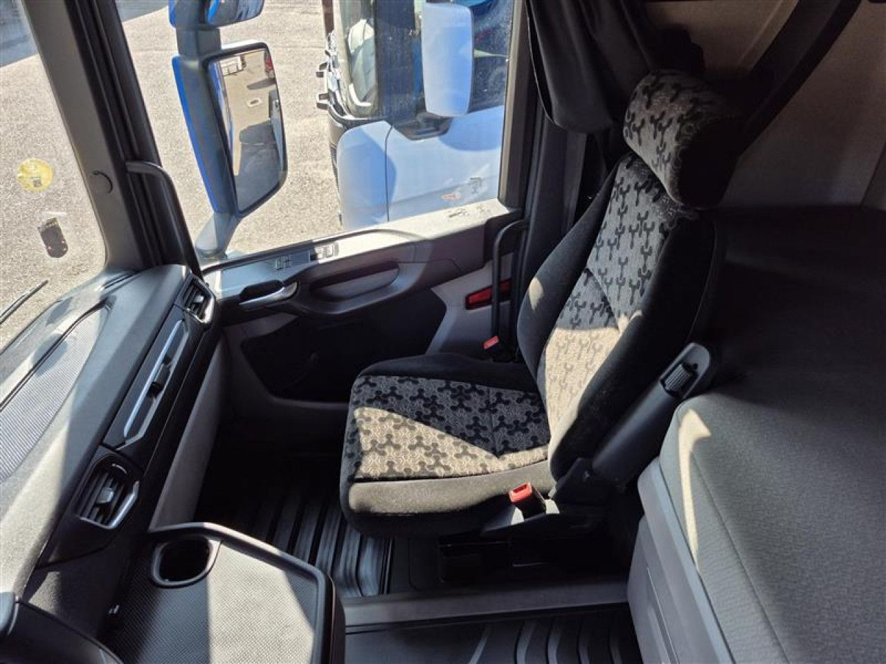 Scania R 450 - יחידת טרקטור: תמונה 5 Scania R 450 - יחידת טרקטור: תמונה 5