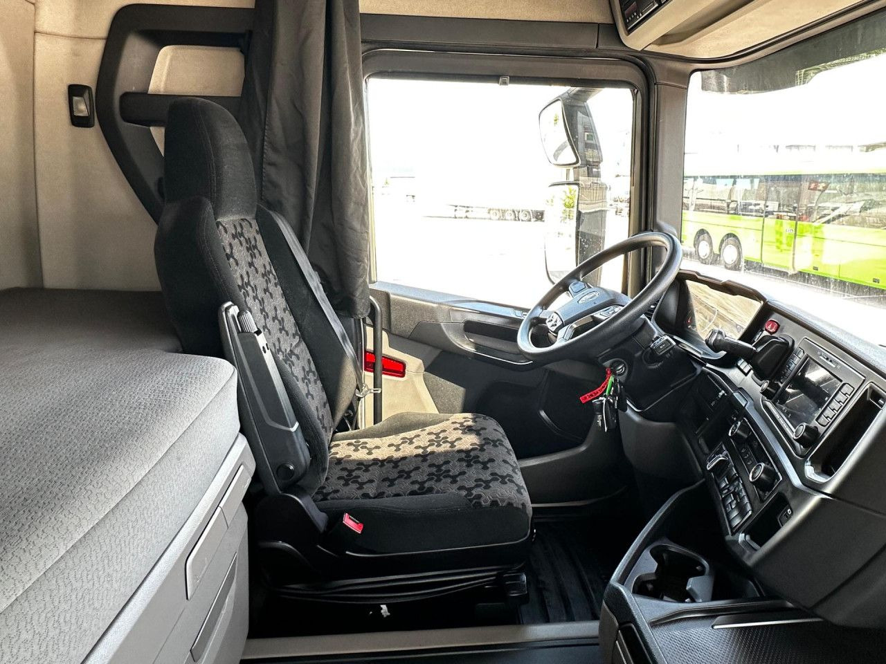 Scania R 450 - יחידת טרקטור: תמונה 5 Scania R 450 - יחידת טרקטור: תמונה 5
