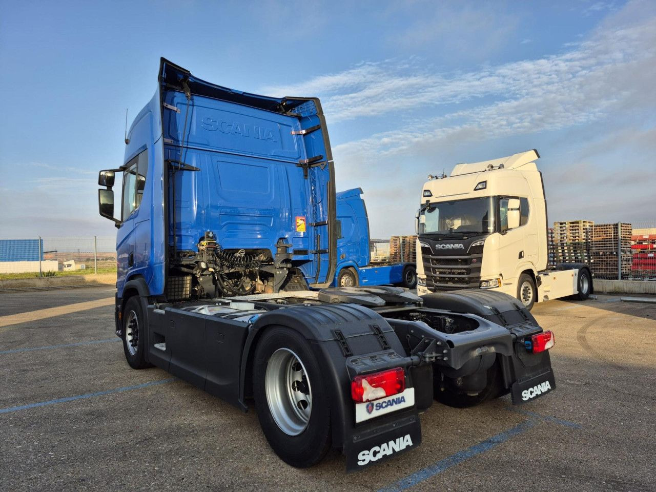 Scania R 450 - יחידת טרקטור: תמונה 2 Scania R 450 - יחידת טרקטור: תמונה 2