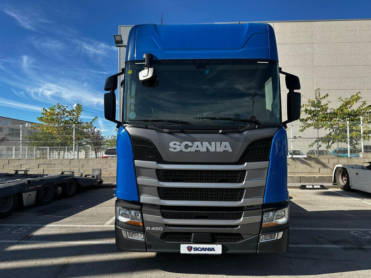 Scania R450 - יחידת טרקטור: תמונה 1 Scania R450 - יחידת טרקטור: תמונה 1