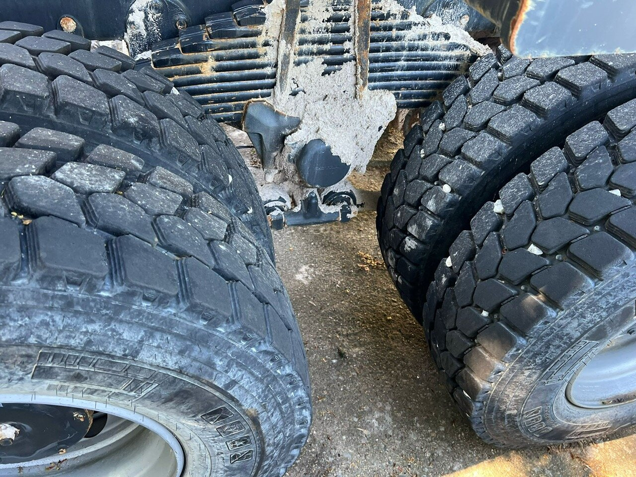 ASTRA HD9 86.50-90 8x6 ASTRA HD9 86.50-90 8x6, Unfallschaden, Cursor 13 - משאית עם שלדת תא: תמונה 3 ASTRA HD9 86.50-90 8x6 ASTRA HD9 86.50-90 8x6, Unfallschaden, Cursor 13 - משאית עם שלדת תא: תמונה 3