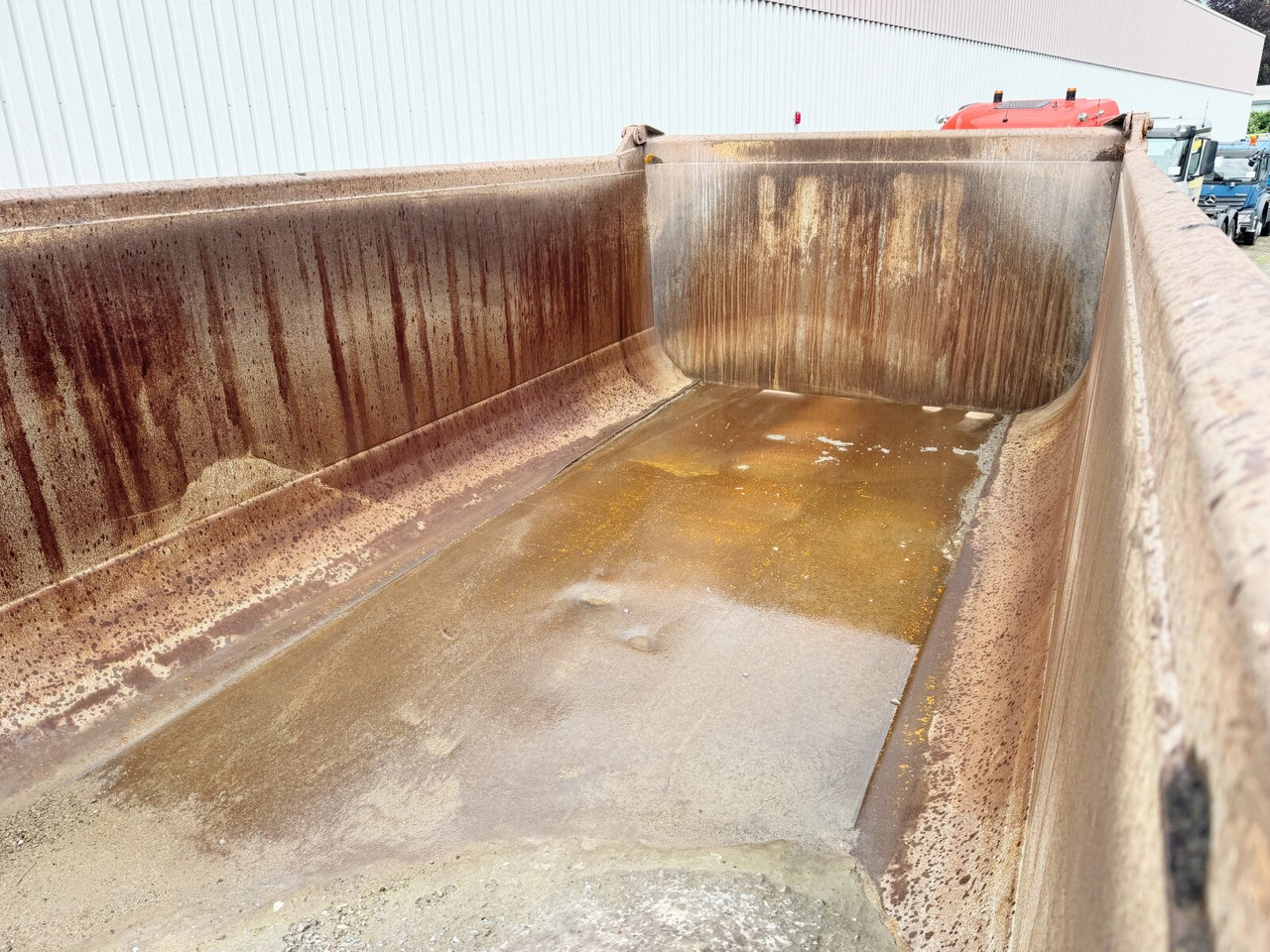 ASTRA HHD8 86.48-80 8x6 ASTRA HHD8 86.48-80 8x6 Mulde ca. 24m³ - מסיר פסולת: תמונה 2 ASTRA HHD8 86.48-80 8x6 ASTRA HHD8 86.48-80 8x6 Mulde ca. 24m³ - מסיר פסולת: תמונה 2