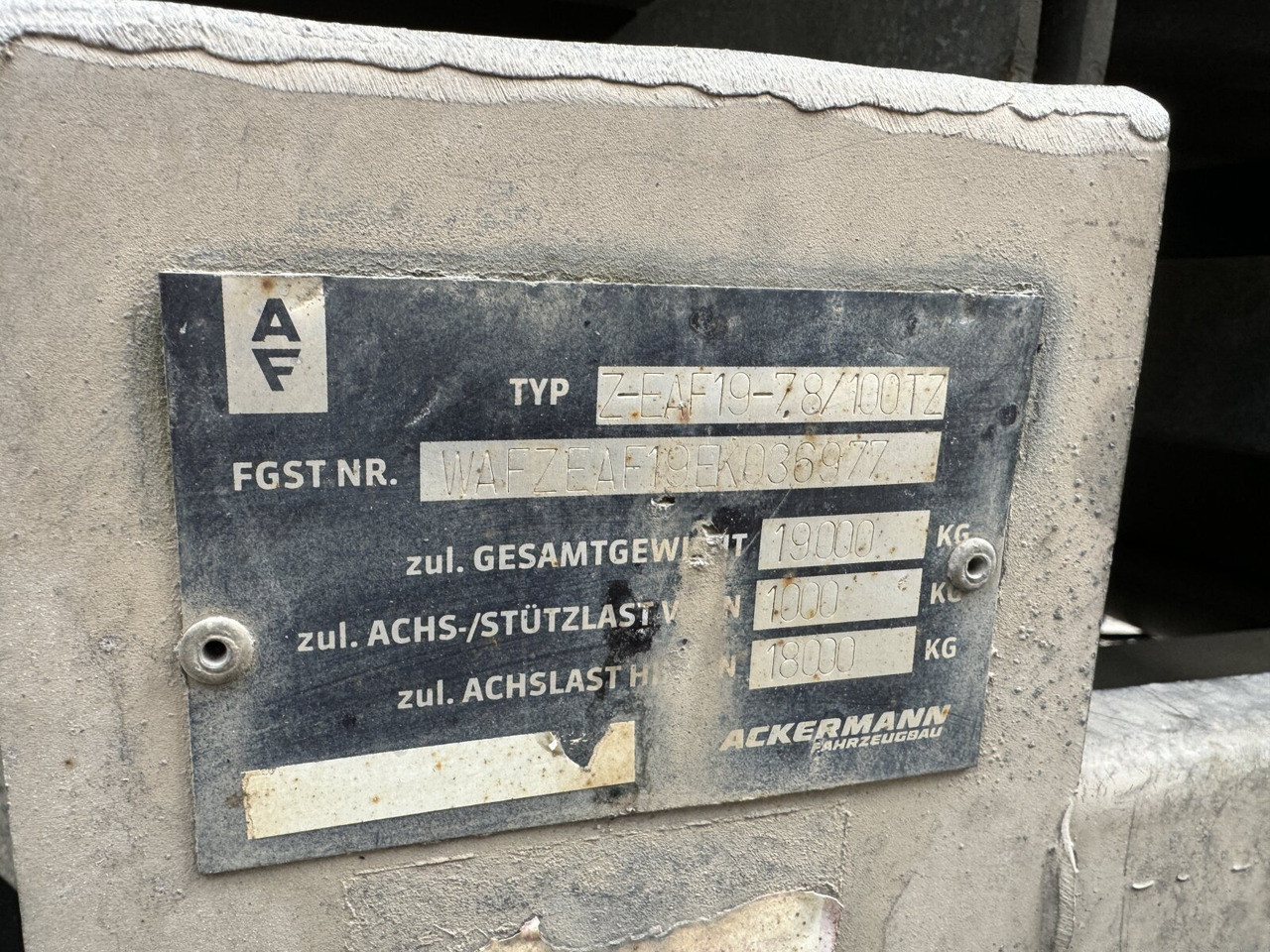 Ackermann Z-EAF 19-7,8/100TZ Z-EAF 19-7,8/100TZ, Verzinkt - קרון נגרר בתיבה סגורה: תמונה 3 Ackermann Z-EAF 19-7,8/100TZ Z-EAF 19-7,8/100TZ, Verzinkt - קרון נגרר בתיבה סגורה: תמונה 3