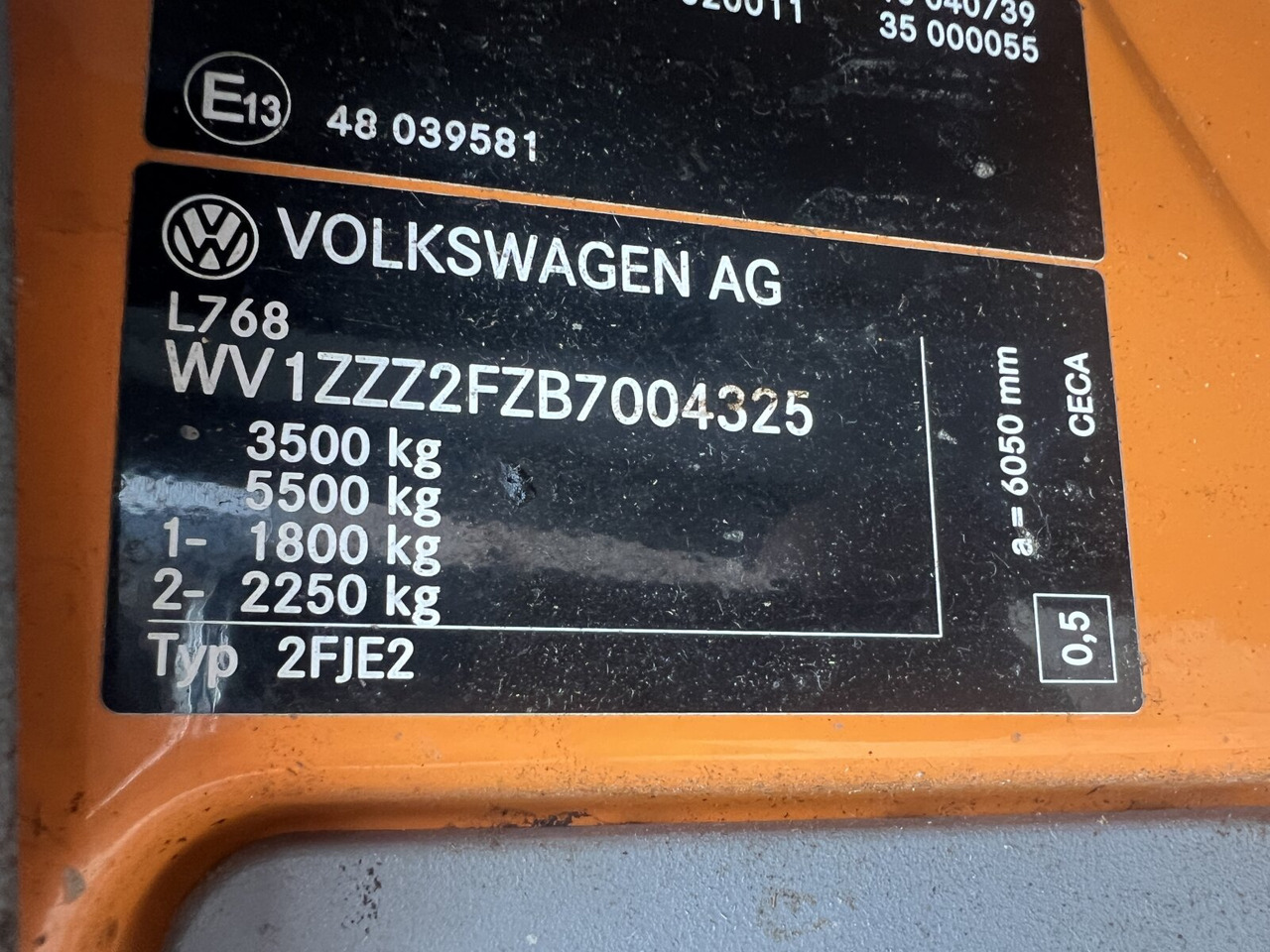 Crafter 2.5 TDI 4x2 Doka Crafter 2.5 TDI 4x2 Doka, Meiller Kipper - מזהיר: תמונה 2 Crafter 2.5 TDI 4x2 Doka Crafter 2.5 TDI 4x2 Doka, Meiller Kipper - מזהיר: תמונה 2