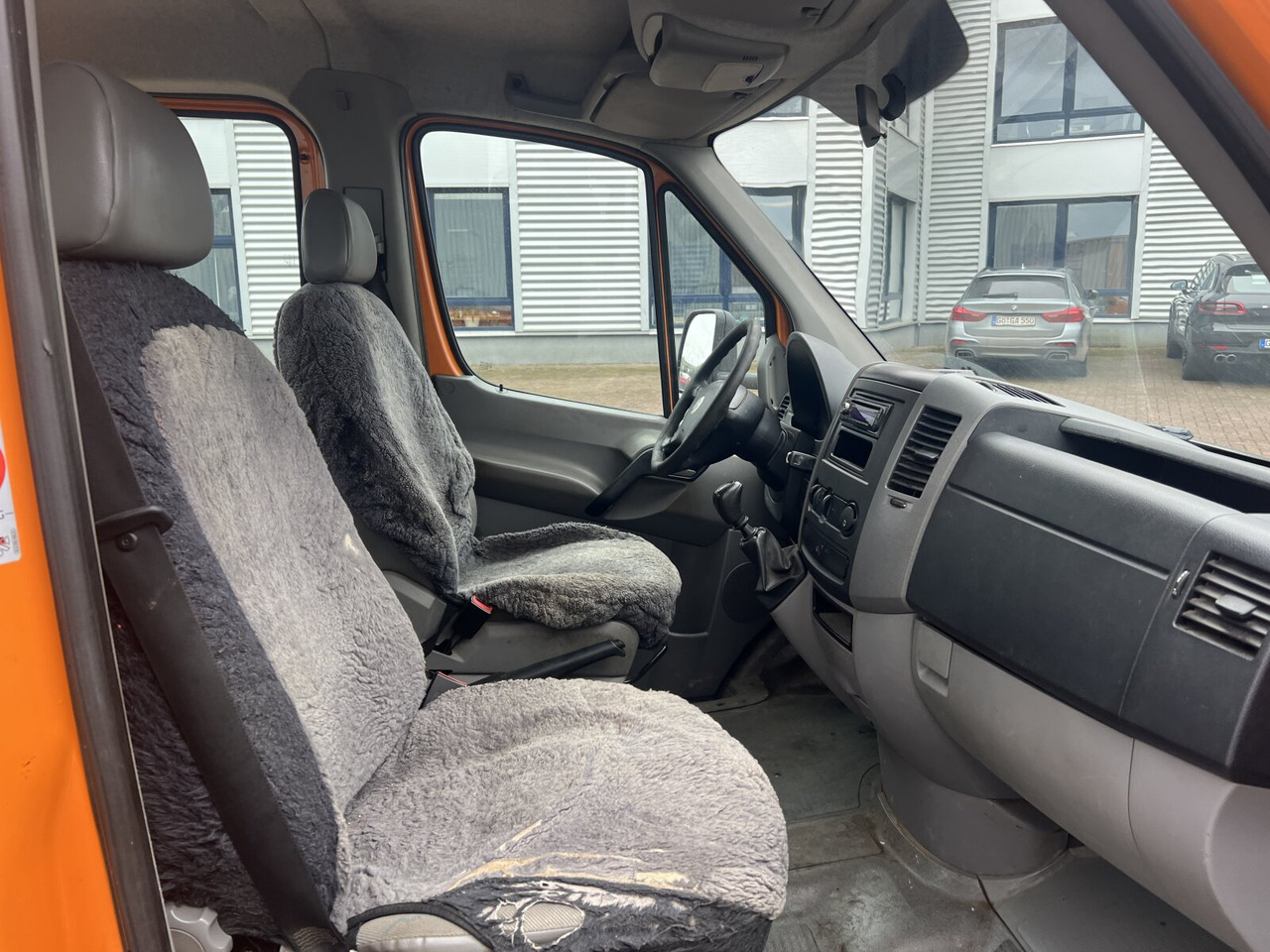 Crafter 2.5 TDI 4x2 Doka Crafter 2.5 TDI 4x2 Doka, Meiller Kipper - מזהיר: תמונה 5 Crafter 2.5 TDI 4x2 Doka Crafter 2.5 TDI 4x2 Doka, Meiller Kipper - מזהיר: תמונה 5