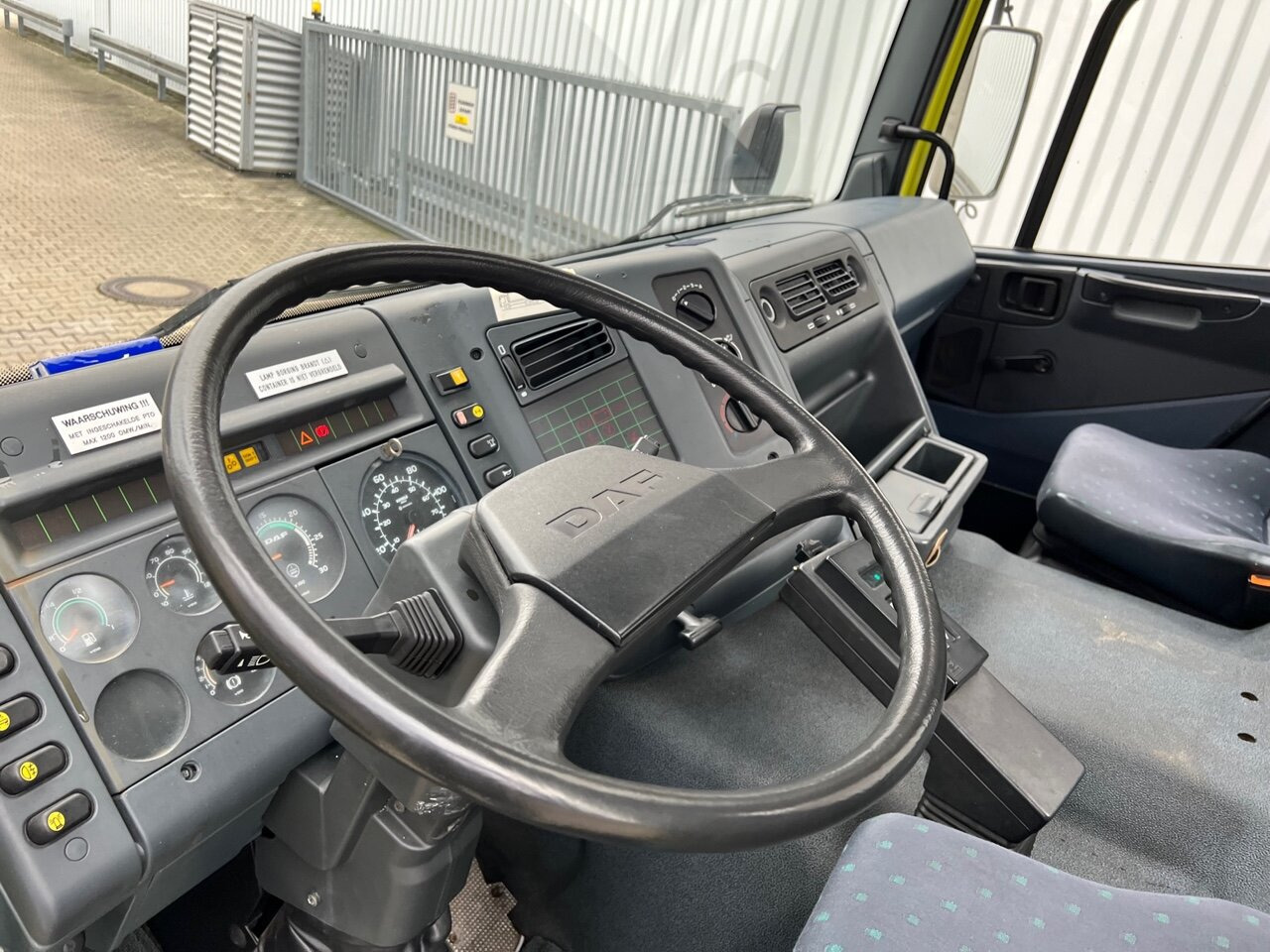 DAF 65.210 4x4 65.210 4x4 - משאית הרמת וו: תמונה 4 DAF 65.210 4x4 65.210 4x4 - משאית הרמת וו: תמונה 4