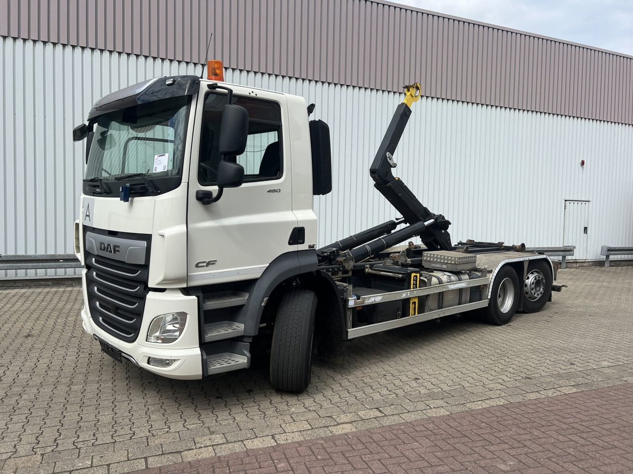 DAF CF 480 6x2 CF 480 6x2, Lenk-/Liftachse - משאית הרמת וו: תמונה 1 DAF CF 480 6x2 CF 480 6x2, Lenk-/Liftachse - משאית הרמת וו: תמונה 1