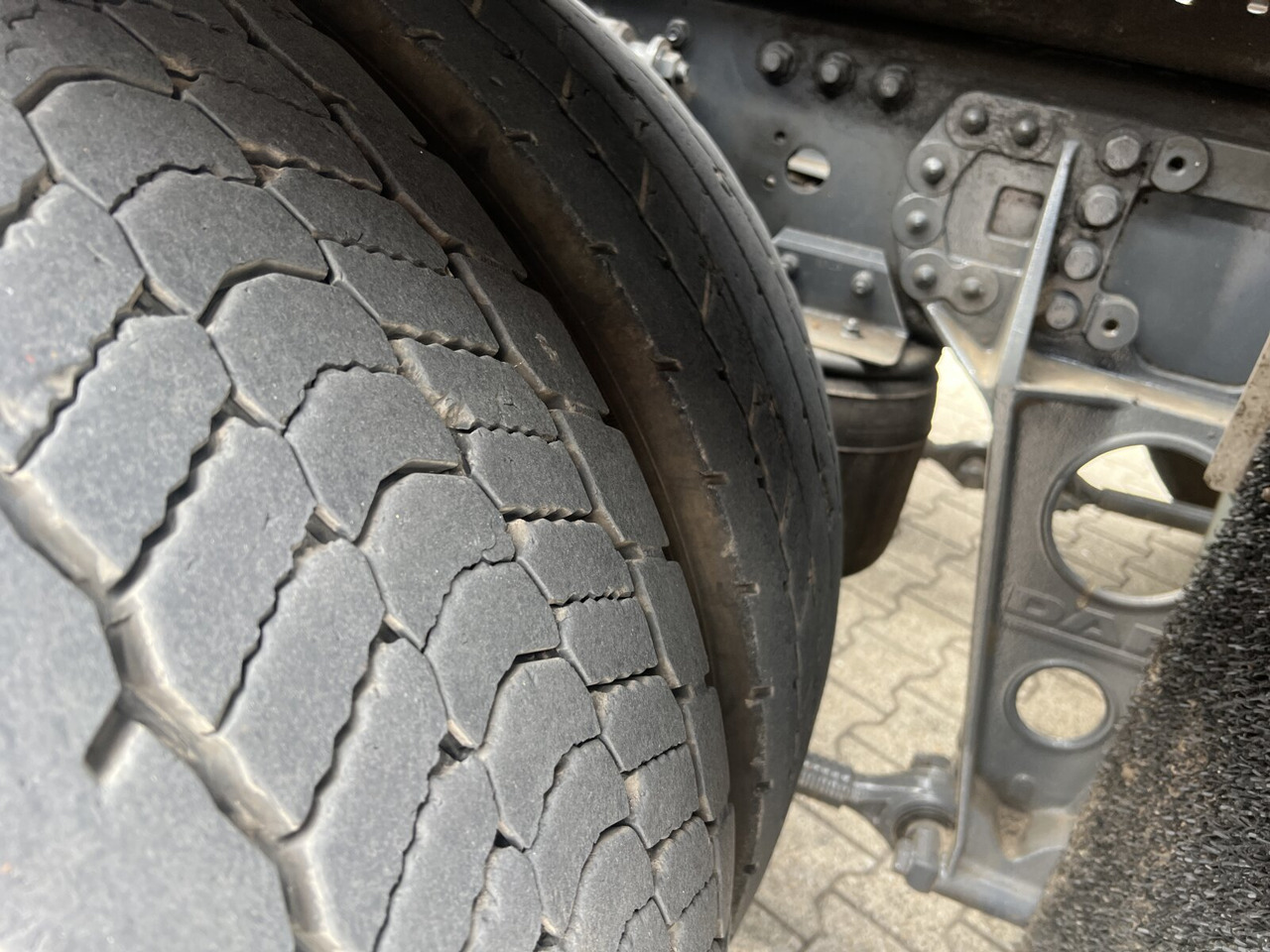 DAF CF 480 6x2 CF 480 6x2, Lenk-/Liftachse - משאית הרמת וו: תמונה 4 DAF CF 480 6x2 CF 480 6x2, Lenk-/Liftachse - משאית הרמת וו: תמונה 4
