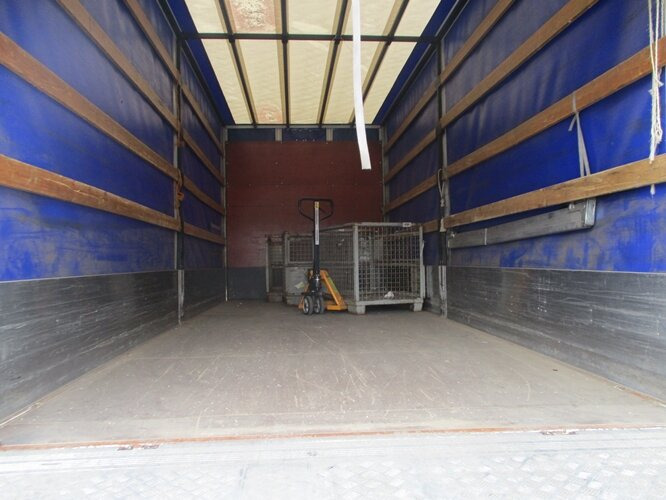 DAF DAF AE 45.150 LF Plane Spriegel LBW DAF AE 45.150 LF 4x2, Plane Spriegel LBW - משאית וילונות צד: תמונה 3 DAF DAF AE 45.150 LF Plane Spriegel LBW DAF AE 45.150 LF 4x2, Plane Spriegel LBW - משאית וילונות צד: תמונה 3