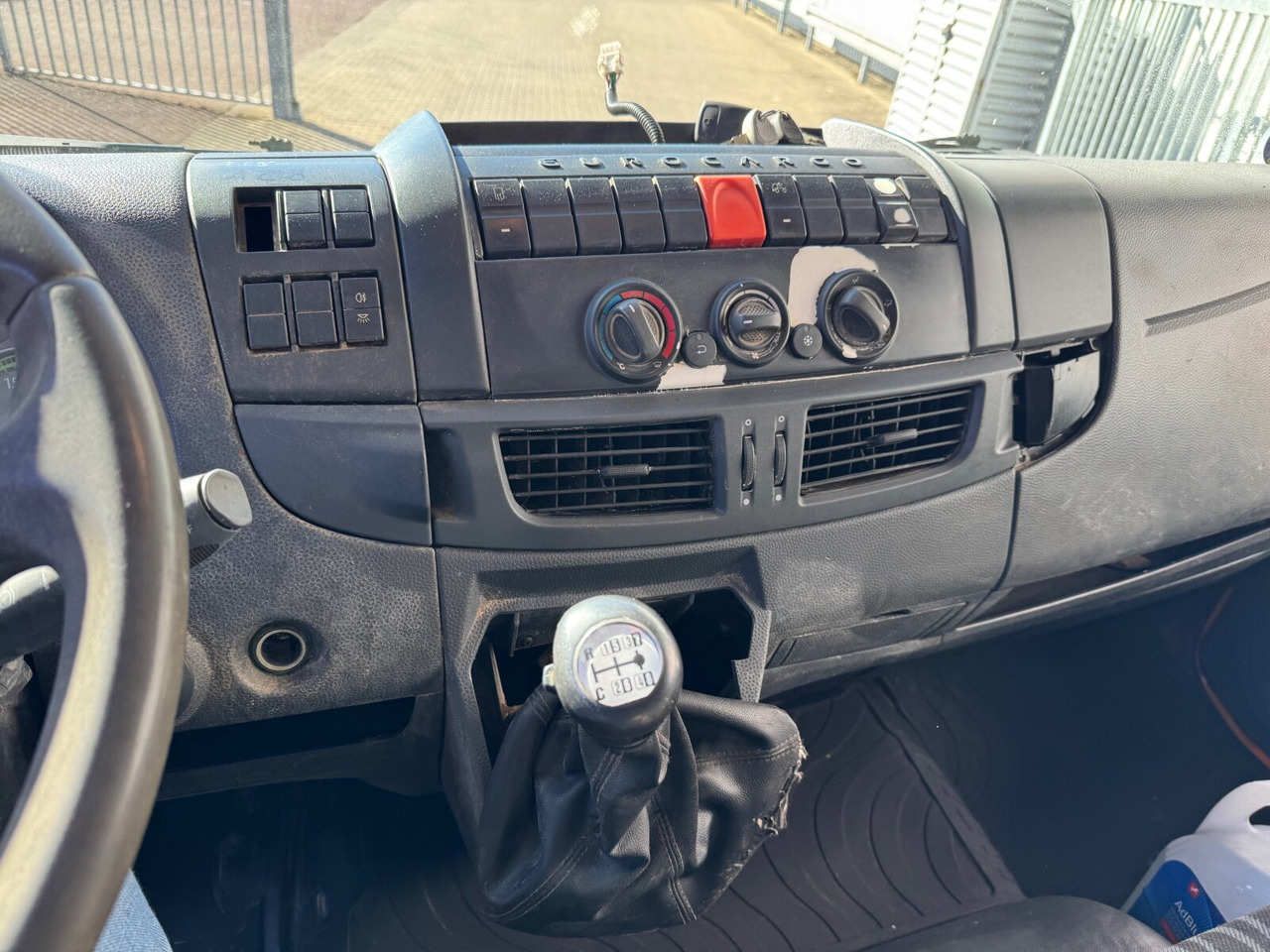 Euro Cargo 160E25 4x2 Euro Cargo 160E25 4x2, HIAB Abroller - משאית הרמת וו: תמונה 4 Euro Cargo 160E25 4x2 Euro Cargo 160E25 4x2, HIAB Abroller - משאית הרמת וו: תמונה 4