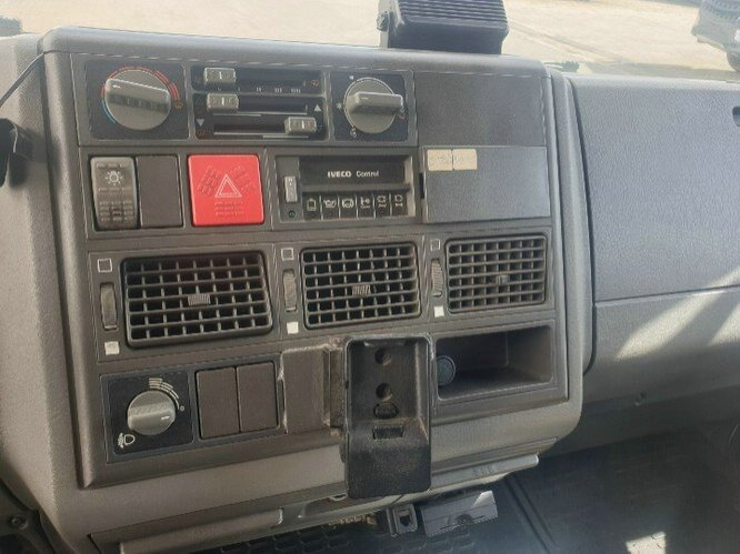Euro Cargo ML 75E14 4x2 Euro Cargo ML 75E14 4x2 Getränkekoffer, 6-Zylinder-Motor - משאית תיבה: תמונה 3 Euro Cargo ML 75E14 4x2 Euro Cargo ML 75E14 4x2 Getränkekoffer, 6-Zylinder-Motor - משאית תיבה: תמונה 3