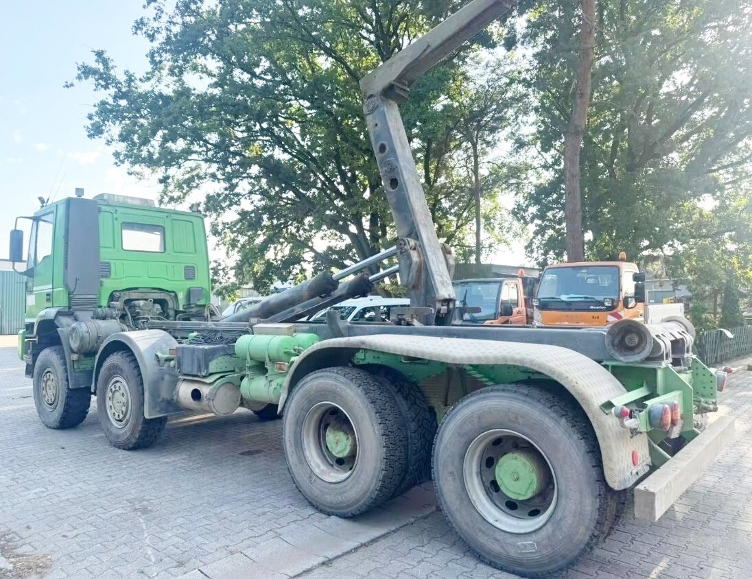 Euro Tech 410E42 8x8 Euro Tech 410E42 8x8, Abrollkipper - משאית הרמת וו: תמונה 5 Euro Tech 410E42 8x8 Euro Tech 410E42 8x8, Abrollkipper - משאית הרמת וו: תמונה 5