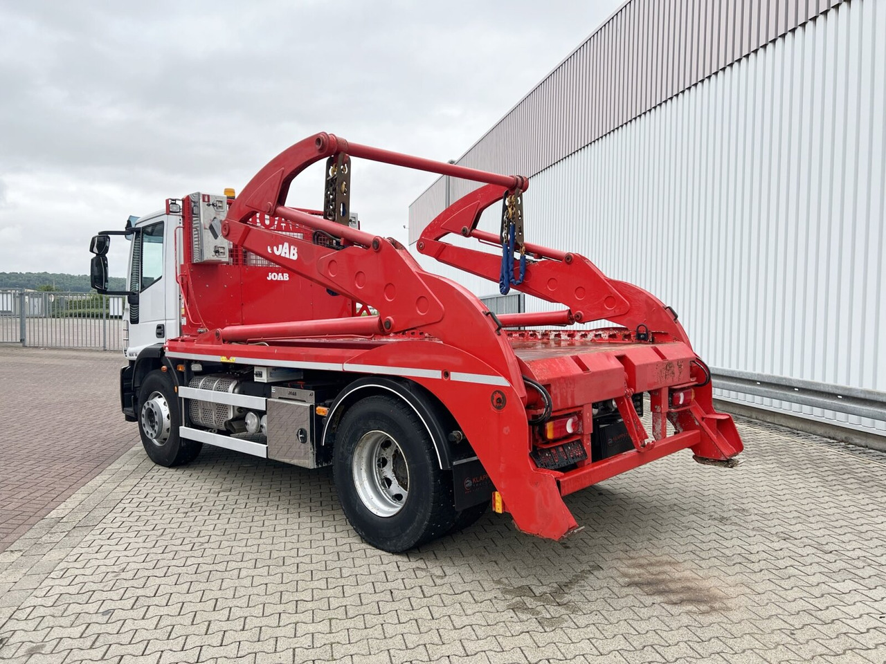 EuroCargo ML190EL32 4x2 EuroCargo ML190EL32 4x2, Funk - משאית דילוג העמסה: תמונה 3 EuroCargo ML190EL32 4x2 EuroCargo ML190EL32 4x2, Funk - משאית דילוג העמסה: תמונה 3