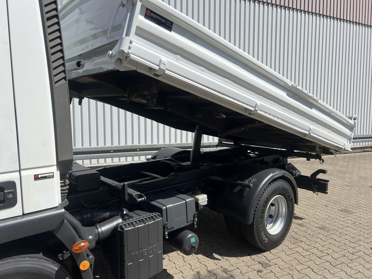 מזהיר EuroCargo ML80E18K 4x2 EuroCargo ML80E18K 4x2: תמונה 14
