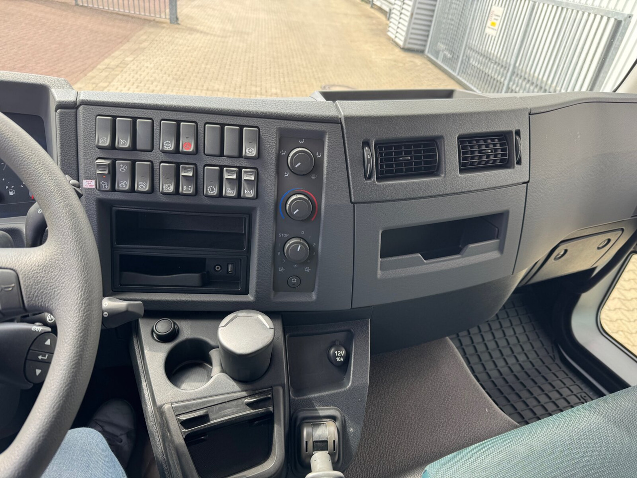 FL 280 4x4 FL 280 4x4 - מזהיר: תמונה 4 FL 280 4x4 FL 280 4x4 - מזהיר: תמונה 4