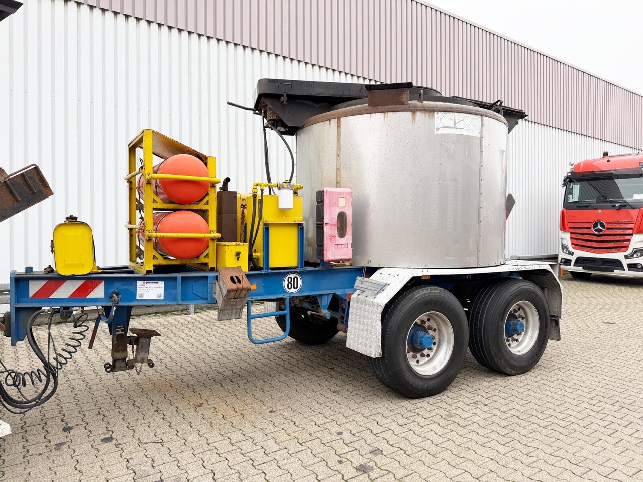 Faehndrich AG TKS-Z13 Asphaltkocher Faehndrich AG TKS-Z13 Asphaltkocher - מפיץ אספלט: תמונה 1 Faehndrich AG TKS-Z13 Asphaltkocher Faehndrich AG TKS-Z13 Asphaltkocher - מפיץ אספלט: תמונה 1