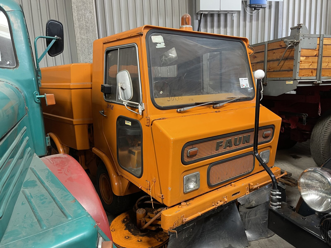 Faun AK 414 HW FAUN AK 414 HW - מטאטא כבישים: תמונה 1 Faun AK 414 HW FAUN AK 414 HW - מטאטא כבישים: תמונה 1
