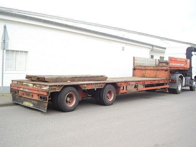 Goldhofer STPA T2-22/80A zwangsgelenkt STPA T2-22/80A zwangsgelenkt - סמיטריילר עם מטען נמוך: תמונה 2 Goldhofer STPA T2-22/80A zwangsgelenkt STPA T2-22/80A zwangsgelenkt - סמיטריילר עם מטען נמוך: תמונה 2