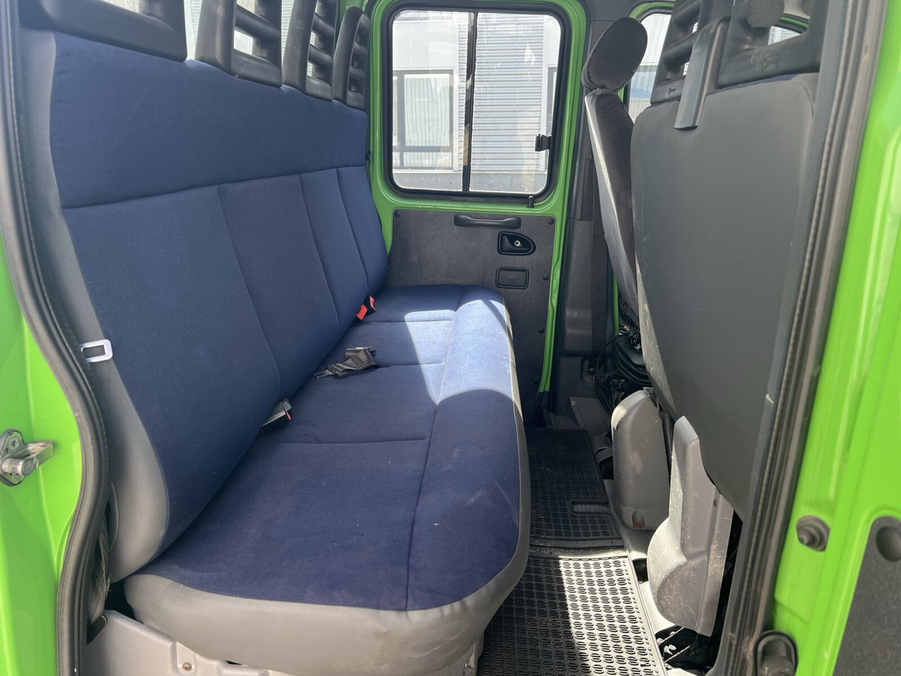 Iveco Daily 45C15D 4x2 Doka Daily 45C15D 4x2 Doka, City-Abroller - משאית הרמת וו, כלי רכב מסחרי: תמונה 5 Iveco Daily 45C15D 4x2 Doka Daily 45C15D 4x2 Doka, City-Abroller - משאית הרמת וו, כלי רכב מסחרי: תמונה 5