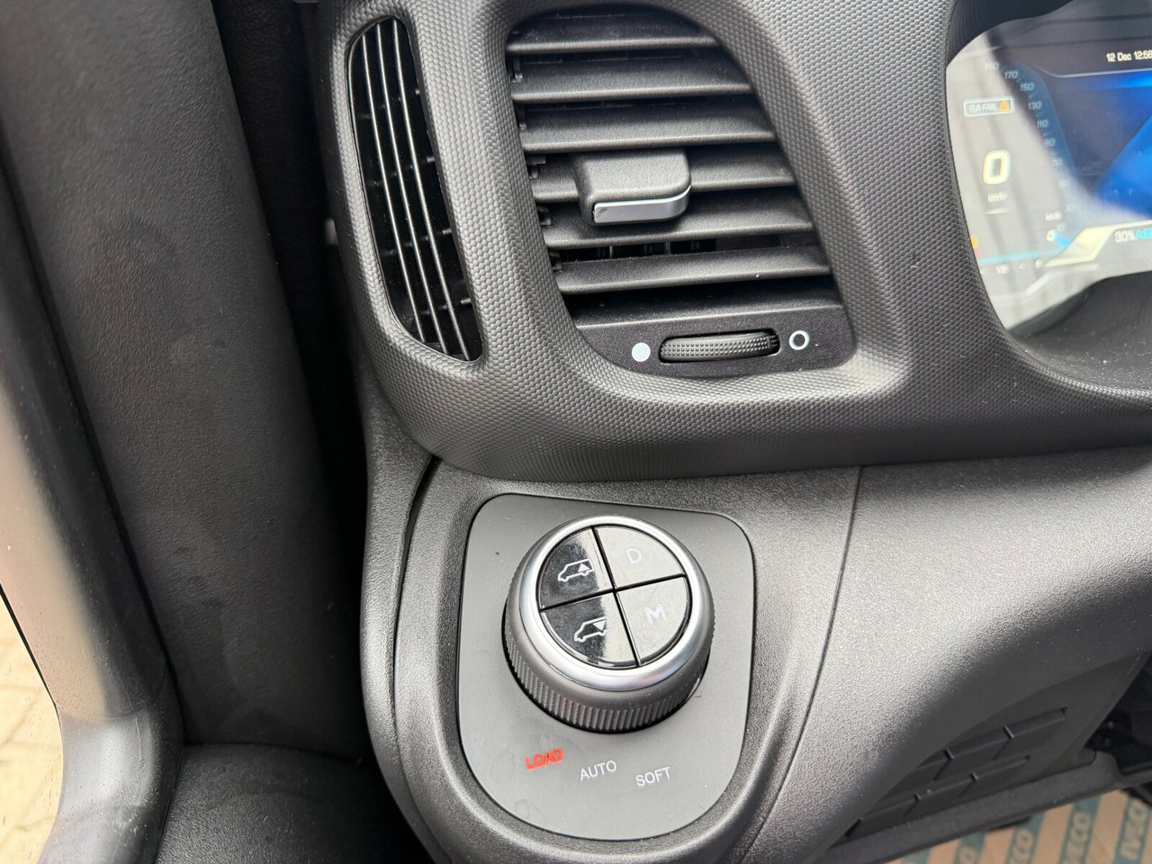 Iveco Daily 72C18H/P DK 4x2 Daily 72C18H/P DK 4x2, Nebenantrieb, Mehrfach Vorhanden! - משאית עם שלדת תא: תמונה 5 Iveco Daily 72C18H/P DK 4x2 Daily 72C18H/P DK 4x2, Nebenantrieb, Mehrfach Vorhanden! - משאית עם שלדת תא: תמונה 5