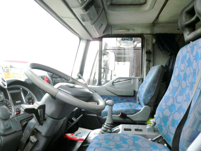 Iveco EuroCargo 75 E 17/4x2 EuroCargo 75 E 17/4x2, 6x VORHANDEN! - משאית תיבה: תמונה 5 Iveco EuroCargo 75 E 17/4x2 EuroCargo 75 E 17/4x2, 6x VORHANDEN! - משאית תיבה: תמונה 5