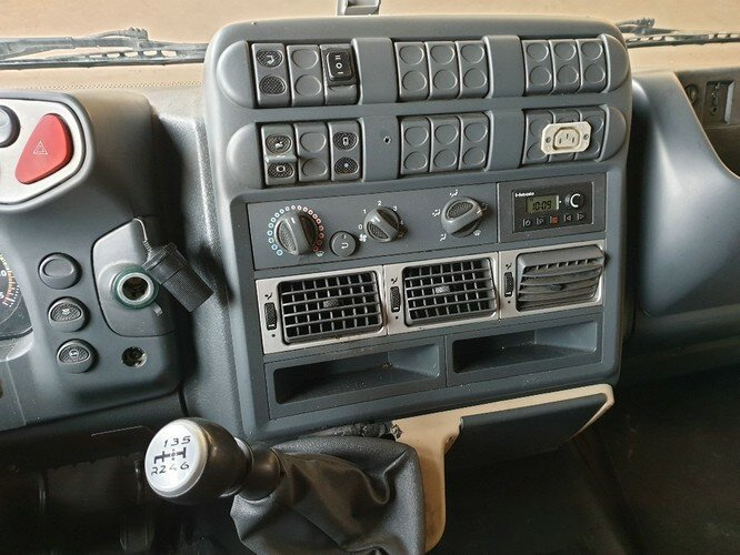 משאית מנוף, משאית צד נופל/ שטוחה Iveco EuroCargo 80E 18 4x2 Euro Cargo ML 80 E 18, Hiab Kran 060-2: תמונה 14