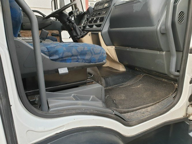 משאית מנוף, משאית צד נופל/ שטוחה Iveco EuroCargo 80E 18 4x2 Euro Cargo ML 80 E 18, Hiab Kran 060-2: תמונה 12
