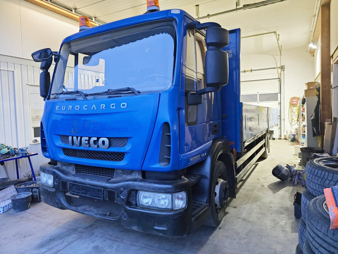 Iveco EuroCargo ML140E25/P 4x2 EuroCargo ML140E25/P 4x2, EEV, 6-Zylinder, 2x AHK - משאית צד נופל/ שטוחה: תמונה 1 Iveco EuroCargo ML140E25/P 4x2 EuroCargo ML140E25/P 4x2, EEV, 6-Zylinder, 2x AHK - משאית צד נופל/ שטוחה: תמונה 1