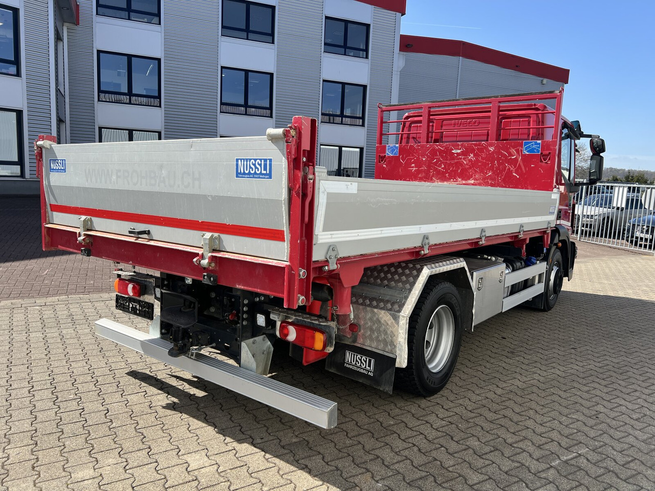 מזהיר Iveco EuroCargo ML140E28K 4x2 EuroCargo ML140E28K 4x2, Nüssli 3-S-Kipper, 2 x AHK: תמונה 8