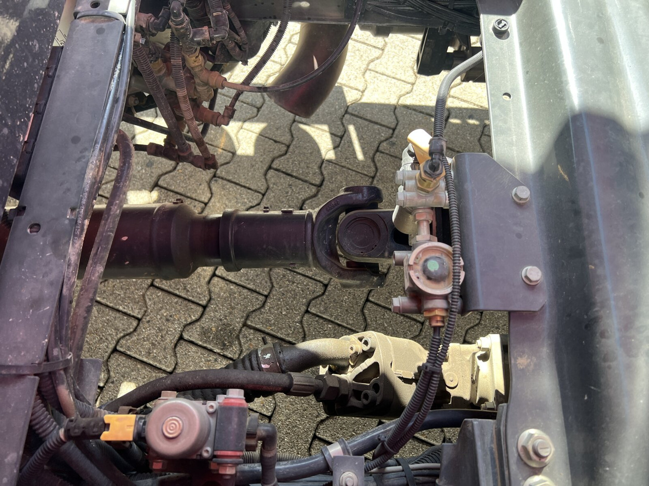 מזהיר Iveco EuroCargo ML140E28K 4x2 EuroCargo ML140E28K 4x2, Nüssli 3-S-Kipper, 2 x AHK: תמונה 12