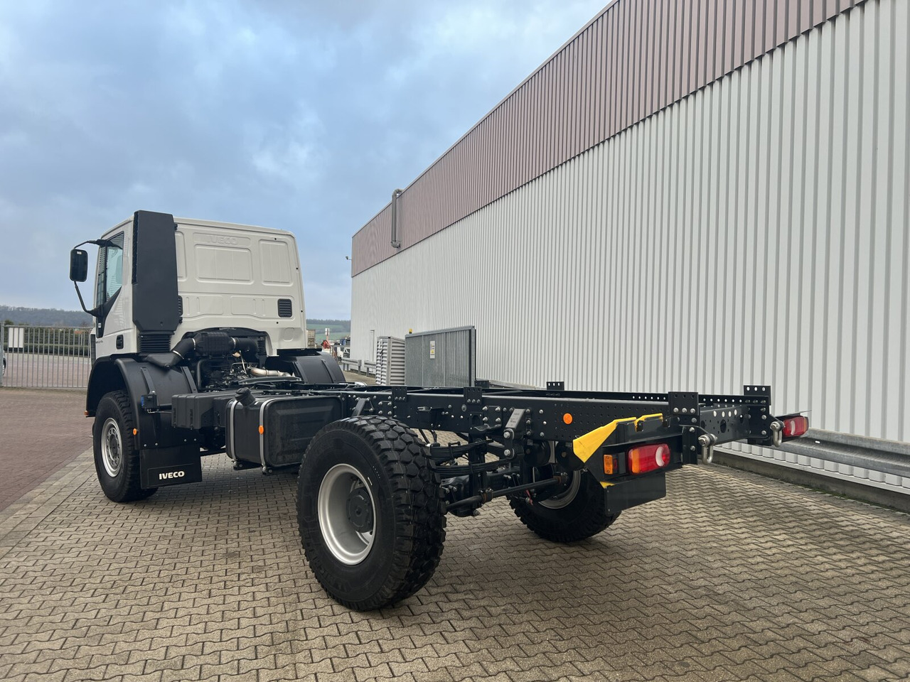 חָדָשׁ משאית עם שלדת תא Iveco EuroCargo ML150E24 WS 4x4 EuroCargo ML150E24 WS 4x4, Euro3, mehrfach Vorhanden!: תמונה 12