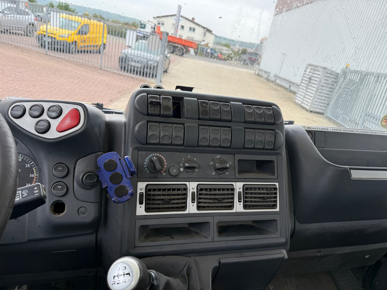 Iveco ML80E18/P 4x2 ML80E18/P 4x2, City-Abroller - משאית הרמת וו: תמונה 3 Iveco ML80E18/P 4x2 ML80E18/P 4x2, City-Abroller - משאית הרמת וו: תמונה 3